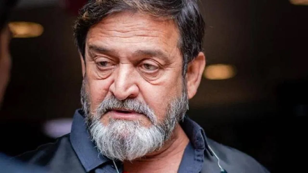 Mahesh Manjrekar : गंभीर आजारावर महेश मांजरेकरांचं मोठं वक्तव्य, रुग्णालयात असताना कशी होती परिस्थिती? Mahesh Manjrekar : गंभीर आजारावर महेश मांजरेकरांचं मोठं वक्तव्य, रुग्णालयात असताना कशी होती परिस्थिती?