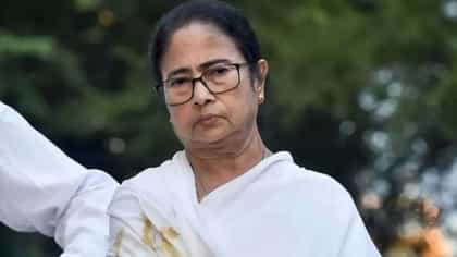 ममता बॅनर्जी यांना मोठा धक्का, त्या वीस खासदारांबाबत मोठी बातमी.