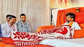 Manoj Jarange: मनोज जरांगे यांची प्रकृती अजून खालावली, रात्री अडीच वाजता कुणाचा फोन आला? खडबडून जाग आलेल्या सरकारने काय शब्द दिला?