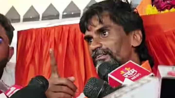 Manoj Jarange Patil | कुठल्याही मार्गाने गेलो तरी मुंबईतच जायचंय, जिंकूनच यायचंय! मनोज जरांगे पाटलांचा ठाम निर्धार Manoj Jarange Patil | कुठल्याही मार्गाने गेलो तरी मुंबईतच जायचंय, जिंकूनच यायचंय! मनोज जरांगे पाटलांचा ठाम निर्धार