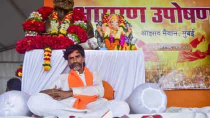 जरांगेंच्या उपोषणाचा 8वा दिवस! अंतरवली सराटीत आंदोलकांची मोठी गर्दी-1749330