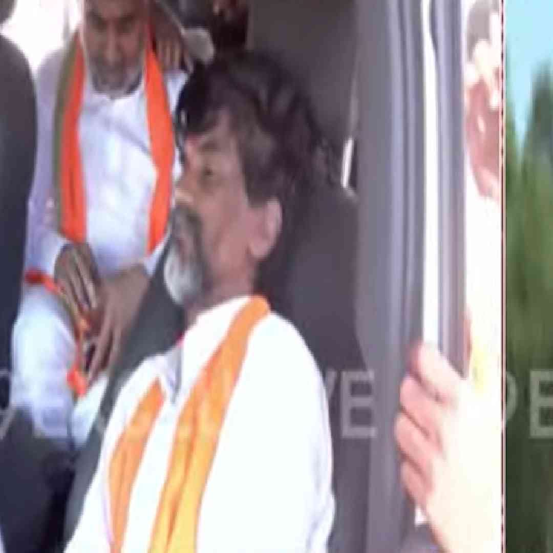 सरकारने वाटेत येऊन चर्चा केली तर? त्यावर मनोज जरांगेंनी अंमलबजावणीचं पाहिजे असं उत्तर दिलं. 50 लोकांची परवानगी मागितली आहे. त्यांच्या लेकराच्या कल्याणासाठी चाललोय. ते आशीर्वाद द्यायला येतील. पूर्ण येणार नाहीत.