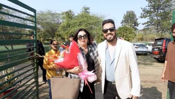 बॉलिवूडचा लोकप्रिय गायक मीका सिंह आपल्या दमदार आवाजासोबतच त्याच्या हटके लाइफस्टाइलसाठीही ओळखला जातो. आता त्याच्या दिल्लीतील तब्बल 100 एकर परिसरात पसरलेल्या आलिशान फार्महाऊसची झलक सोशल मीडियावर चर्चेत आली आहे.