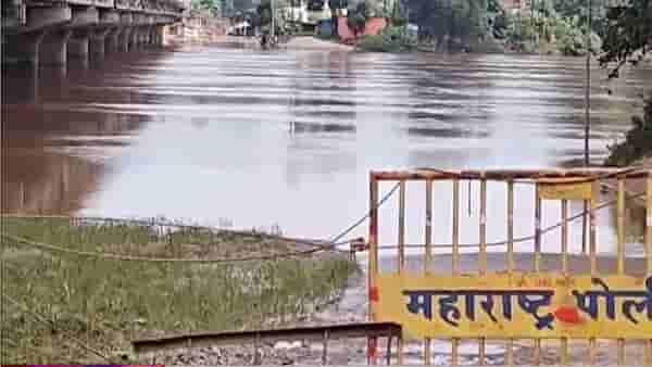 राज्यात सगळीकडे कोरडा दुष्काळ, या जिल्ह्यात मात्र महापूर, 250 घरं थेट पाण्याखाली; नेमकं काय घडलं?