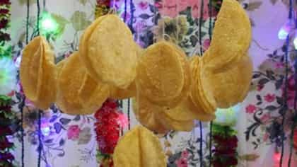 नवरात्रीत कुलदेवतेचा फुलोरा नेमका कोणत्या माळेला बांधतात? पाचवी.....