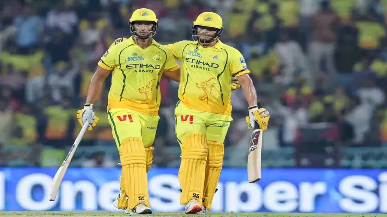कारण स्टीफन फ्लेमिंग यांनी टीमच्या कोचपदाचा राजीमाना दिला आहे. ते आता इग्लंडच्या संघाचे कोच बनले आहेत. त्यामुले सीएसकेला आता नव्या कोचची आवश्यकता आहे.