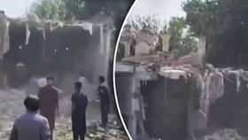 Blast in Pakistan : पाकिस्तानात दहशतवादी हल्ल्याने हादरला, नमाज पठण सुरु असताना मशि‍दीत शक्तीशाली स्फोट