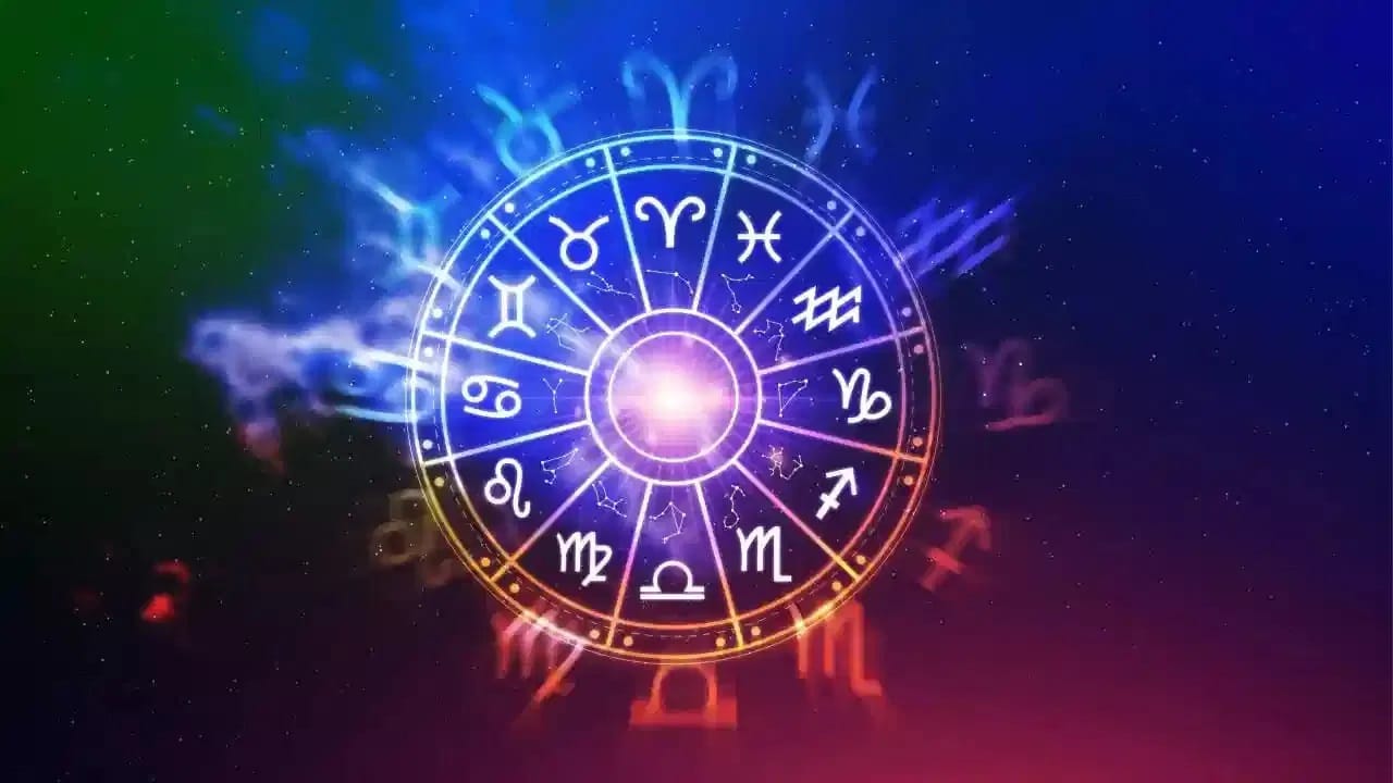 शक्तिशाली ग्रहांची जादू... 'या' 2 राशींना होणार प्रचंड फायदा, कोणती आहे तुमची रास शक्तिशाली ग्रहांची जादू... 'या' 2 राशींना होणार प्रचंड फायदा, कोणती आहे तुमची रास