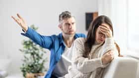 Relationship Tips : घरात सतत वाद होतायेत, आचार्य चाणक्य म्हणतात, 'हे' 5 उपाय करून पहाच