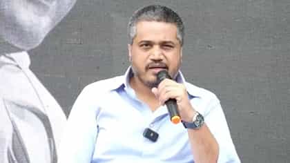 रोहित पवार यांनी केली सरकारवर जोरदार टीका, दुष्काळाच्या मुद्द्यात...