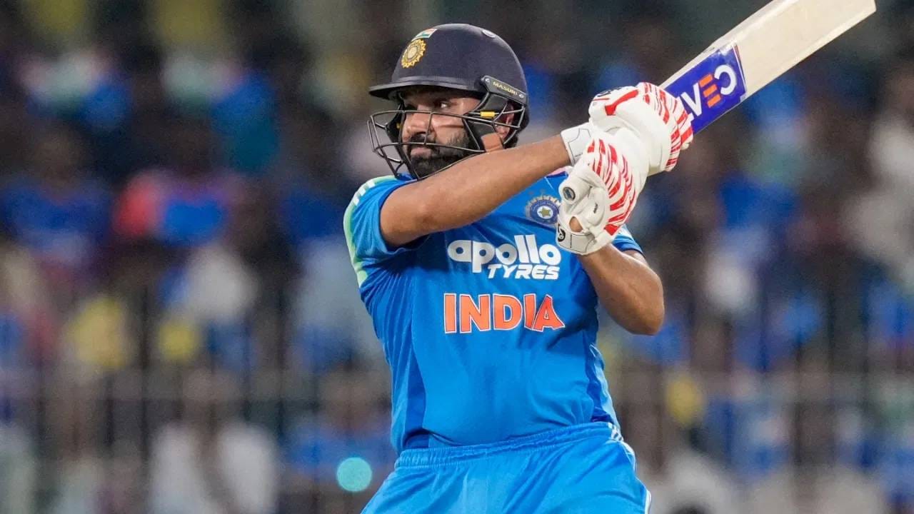 रोहित शर्माच्या आयुष्यात दोन घडामोडी घडणार! एक चांगली, तर पुढच्या 24 तासात दुसरी.... रोहित शर्माच्या आयुष्यात दोन घडामोडी घडणार! एक चांगली, तर पुढच्या 24 तासात दुसरी....