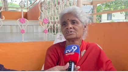पोटच्या मुलांनी वाऱ्यावर सोडलेल्या त्या वृद्ध मातेला अखेर मिळाली मदत.