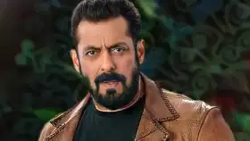 अभिनेत्रींच्या बॅकशॉटवरुन संतापला सलमान, नंतर एअरपोर्टवर थेट... पापाराझीची व्हिडीओ चर्चेत