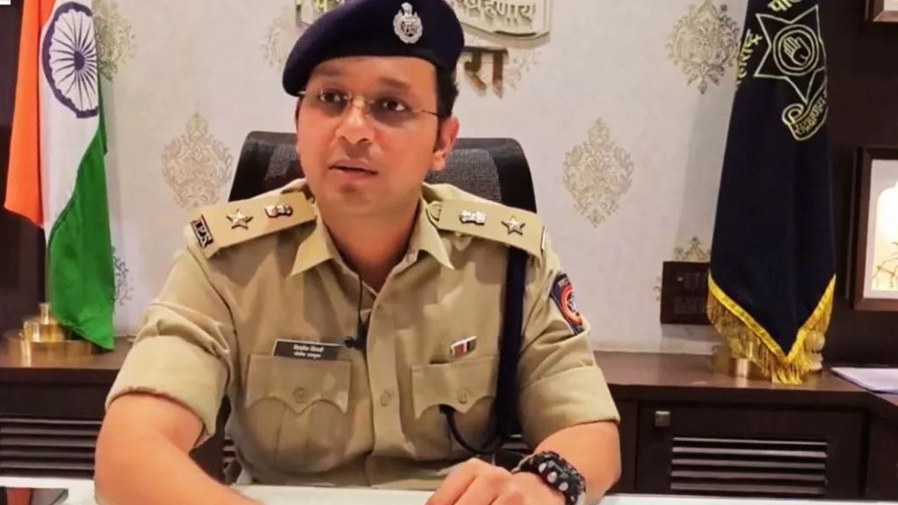 डीजेवर बंदी आणताच येणार नाही, साताऱ्याच्या एसपींनी थेट सांगितले कारण.. डीजेवर बंदी आणताच येणार नाही, साताऱ्याच्या एसपींनी थेट सांगितले कारण..