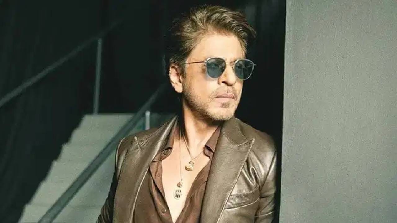 शाहरुख खान आणि फराह खान यांची घट्ट मैत्री असली तरी, ओम शांती ओमच्या शूटिंगदरम्यान फराह चक्क शाहरुखवर ओरडल्याचा किस्सा समोर आला आहे.