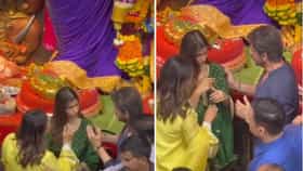 Shah Rukh Khan at Lalbaugcha Raja: किंग खान लालबागच्या राजाच्या चरणी, सुहानाच्या कपाळाचे कुंकू... व्हायरल व्हिडीओची चर्चा