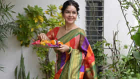 सौंदर्य क्वीन, सुखदा खांडकेकरच्या गणपती लुकवर चाहते फिदा, सौंदर्याचं होतंय प्रचंड कौतुक
