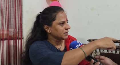 लेकाला फिट्स येतात, वडिलांना डोळ्यासमोर गमावले, पुणेकर महिला म्हणाली...