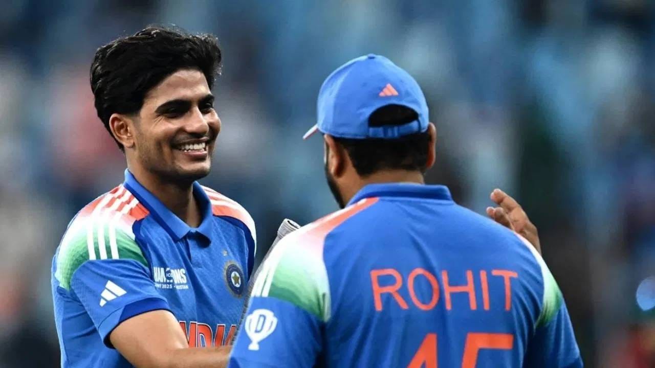 या सामन्यात केवळ विराटनेच नव्हे, तर सलामीवीर शुभमन गिलनेही ११६ धावांची आकर्षक शतकीय खेळी केली होती. या दोघांच्या शतकांच्या जोरावर भारतीय संघाने ५ गड्यांच्या मोबदल्यात ३९० धावांचा प्रचंड डोंगर उभा केला होता.