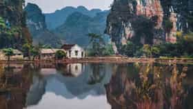 World Tourism Day : फिरायला जाण्याचा प्लॅन करताय? ट्रिपला निघण्यापूर्वी नक्की ‘या’ गोष्टी करा, प्रवास होईल आरामदायी