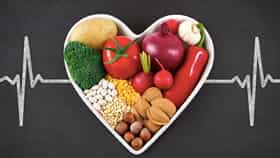 Heart Health: हृदयाची काळजी घ्यायची असेल तर औषधांआधी ताटाकडे लक्ष द्या; ‘हे’ पदार्थ ठरतील फायदेशीर