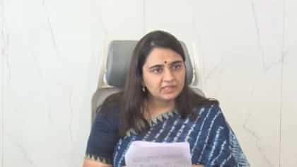 मराठा-कुणबी आरक्षणाबाबत मोठी अपडेट! तब्बल एवढ्या प्रमाणपत्रांचं वाटप.