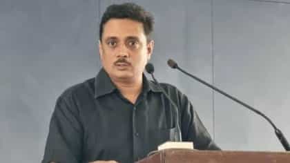 शिवसेना कोणाची? या सहा गोष्टी उद्धव ठाकरेंच्या बाजुने, सरोदे म्हणतात...