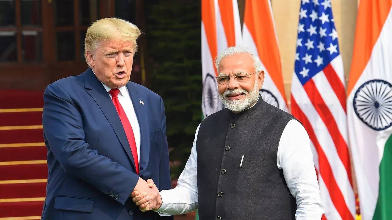 भारतावर 100 टक्के टॅरिफ लागणार का? अमेरिकेनेच्या नव्या भूमिकेमुळे जग चकित; व्यापाराचं काय होणार? भारतावर 100 टक्के टॅरिफ लागणार का? अमेरिकेनेच्या नव्या भूमिकेमुळे जग चकित; व्यापाराचं काय होणार?