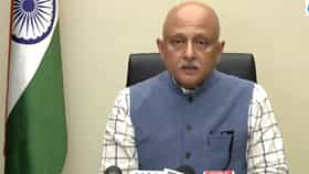 SIR : महाराष्ट्रासाठी मोठी बातमी! SIRवरील दावे-आक्षेपांसाठी 12 ऑक्टोबरपर्यंत मुदतवाढ, निवडणूक आयोगाचं महत्त्वाचं स्पष्टीकरण ऐकाच...