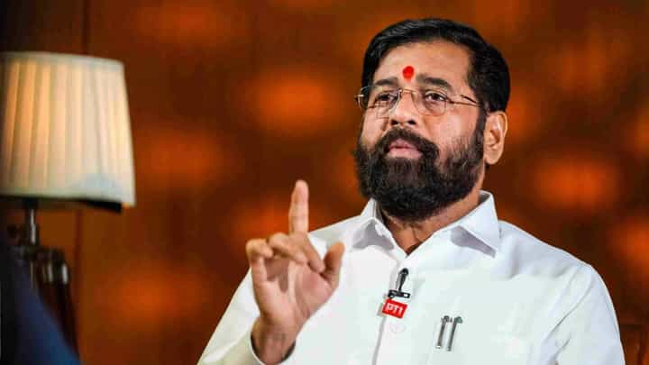 Maharashtra Drought : बळीराजाचा दसरा-दिवाळी काळी होऊ देणार नाही! शिंदेंची मोठी ग्वाही, पुढे म्हणाले... Maharashtra Drought : बळीराजाचा दसरा-दिवाळी काळी होऊ देणार नाही! शिंदेंची मोठी ग्वाही, पुढे म्हणाले...