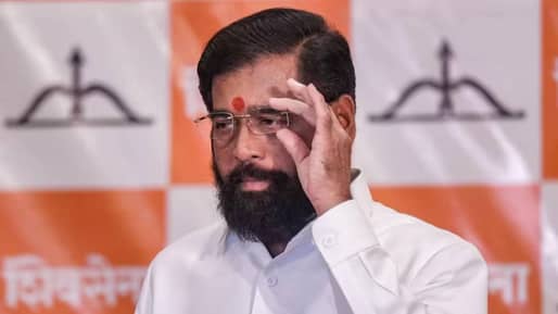 मोठ्या घडामोडी… एकनाथ शिंदे अचानक दिल्लीत, सुप्रीम कोर्टाच्या सुनावणीआधीच… काय घडतंय?