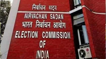 अंतर्गत वाद म्हणजे संस्थात्मक संकट नव्हे, निवडणूक आयोगाचे स्पष्टीकरण.