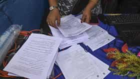 मतदार नोंदणीबाबत मोठी बातमी! Form 6 ची जुनी ऑनलाइन प्रक्रिया पुन्हा सुरू; अतिरिक्त...