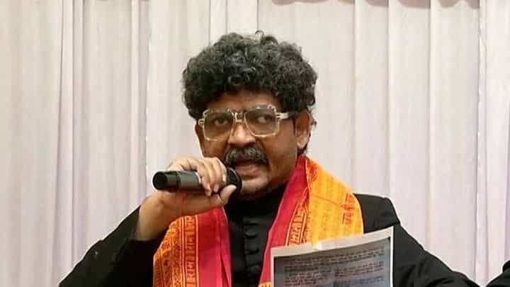 Gunaratna Sadavarte on Manoj Jarange | मागण्या कोणत्याही परिस्थितीत मान्य होणार नाहीत; गुणरत्न सदावर्तेंचा जरांगे पाटलांना थेट इशारा Gunaratna Sadavarte on Manoj Jarange | मागण्या कोणत्याही परिस्थितीत मान्य होणार नाहीत; गुणरत्न सदावर्तेंचा जरांगे पाटलांना थेट इशारा
