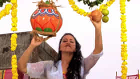 गाणं पाहिजे तर असं, ज्याच्याशिवाय जन्माष्टमी कधीच पूर्ण होत नाही, सुरु होताच लोक थेट ठेका धरतात