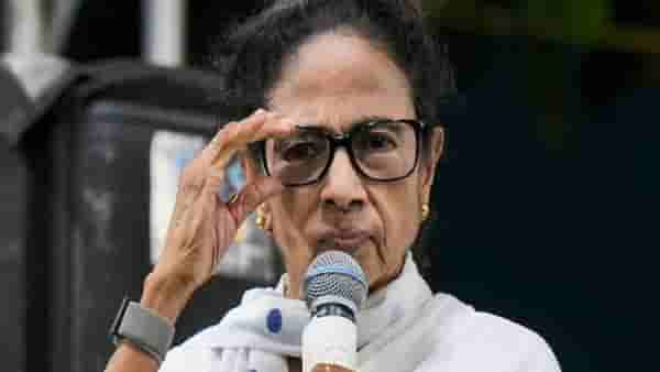 TMC | ममता बॅनर्जींच्या गटाला फुटबॉल, ऋतब्रत गटाला लिफाफा! तृणमूल काँग्रेसच्या दोन गटांना निवडणूक आयोगाकडून नवी नावं-नवी चिन्हं जाहीर
