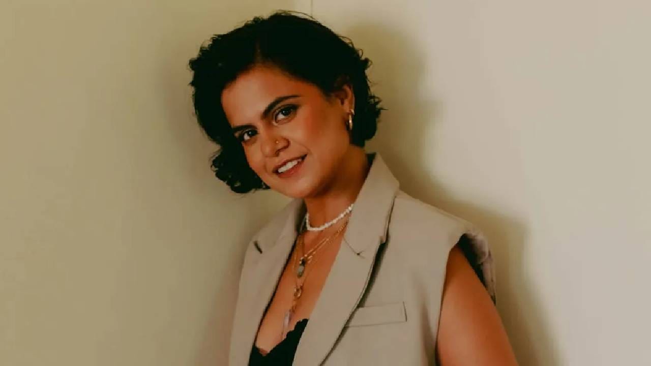 4 सप्टेंबरला प्रदर्शित झालेल्या या चित्रपटाला सुरुवातीपासूनच चाहत्यांचा चांगला प्रतिसाद मिळत असल्याचं बॉक्स ऑफिसच्या सुरुवातीच्या आकडेवारीतून दिसून आलं. पहिल्याच दिवशी चित्रपटाने चांगली कमाई केली आणि त्यानंतरही त्याचा बॉक्स ऑफिसवरील प्रवास मजबूत राहिला.
