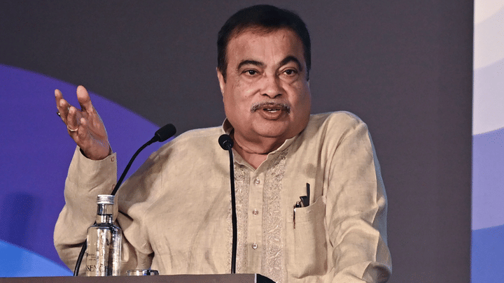 मुंबई-गोवा महामार्गाच्या उद्घाटनाला यायला लाज वाटतेय, कारण... नितीन गडकरींचं पुन्हा मोठं विधान मुंबई-गोवा महामार्गाच्या उद्घाटनाला यायला लाज वाटतेय, कारण... नितीन गडकरींचं पुन्हा मोठं विधान