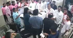 खासगी हॉस्पिटलमध्ये गोविंदाच्या उपचाराच्या बिलावरून राडा; शिंदे गटाच्या नेत्यावर मारहाणीचा आरोप