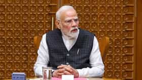 PM मोदींची मंत्र्यांसोबत तातडीची बैठक! कामगिरीचा हिशोब होणार; मंत्रिमंडळ विस्ताराच्या चर्चेनंतर घडामोडी वाढल्या!