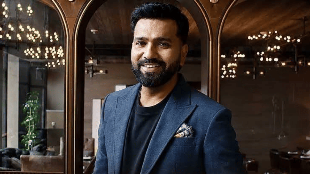 रोहित शर्मा आयपीएलमध्ये मुंबई इंडियन्ससोबत कायम राहणार का? हा प्रश्न मागील काही कालापसून चर्चेत राहिला आहे. या प्रश्नावर अखेर रोहित शर्माने त्याच्या शोमध्ये उत्तर दिले आहे.