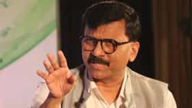 Sanjay Raut | धनुष्यबाण हे बाळासाहेबांच्या शिवसेनेचं चिन्ह! संजय राऊत आक्रमक; चिन्ह गोठवण्याची केली मागणी