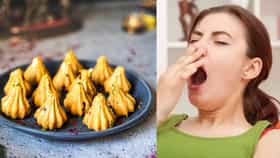 गोड खाल्ल्यावर लगेच झोप का येते? 99% लोकांना माहीत नाही यामागचं खरं कारण