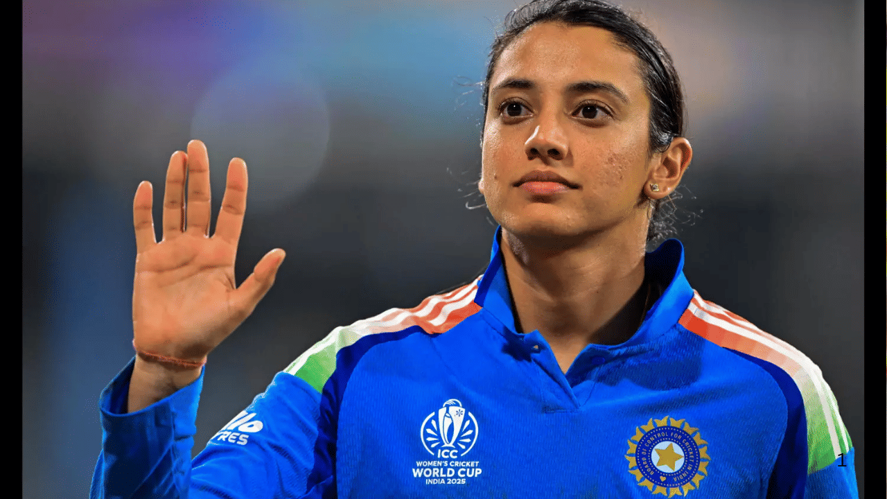 स्मृतीने न्यूझीलंडची दिग्गज खेळाडू सुझी बेट्सला मागे टाकले. आता महिला टी-ट्वेंटी आंतरराष्ट्रीय सामन्यांमध्ये सर्वाधिक धावा करणारी खेळाडू बनण्याचा मान मिळवला आहे.
