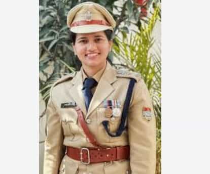 उत्तराखंडच्या अल्मोडा जिल्ह्यातील तृप्ती भट्ट यांचा जन्म शिक्षकाच्या कुटुंबात झाला. अभ्यासात हुशार असलेल्या तृप्ती यांनी विद्यापीठातून मेकॅनिकल इंजिनिअरिंगमध्ये B.Tech चे शिक्षण पूर्ण केले. लहानपणापासूनच त्यांना सरकारी सेवेत जाण्याची इच्छा होती. याच ध्येयासाठी त्यांनी विविध स्पर्धा परीक्षांची तयारी सुरू केली.