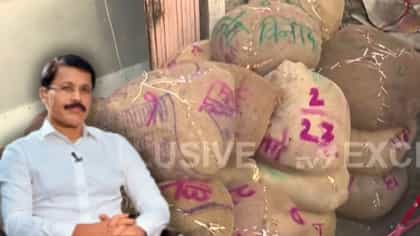 तुकाराम मुंढेंचा पुण्यात दणका, पनीर-खव्याने भरलेले 4 ट्रक जप्त.