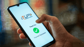 UPI पेमेंट करताना तुम्हाला द्यावं लागणार शुल्क? नियम लागू होण्यापूर्वीच सरकारने उचललं मोठं पाऊल