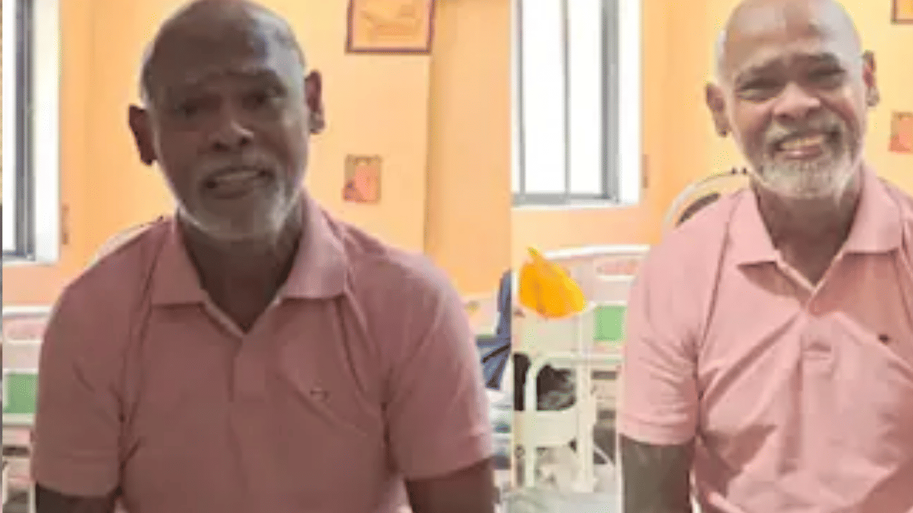 Vinod Kambli Video: विनोद कांबळी यांची बिकट अवस्था, बायकोने.. तो व्हिडीओ बघताच चाहत्यांच्या डोळ्यात पाणी Vinod Kambli Video: विनोद कांबळी यांची बिकट अवस्था, बायकोने.. तो व्हिडीओ बघताच चाहत्यांच्या डोळ्यात पाणी