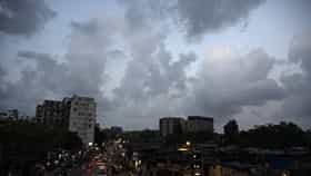 Weather Update : संकट मोठं... राज्यात एक दशकानंतर सर्वात कमी पावसाची नोंद, रब्बीवरही संकट? हवामान खात्याचा मोठा इशारा