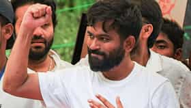अभिजीत दिपके यांच्या आंदोलनावर भाजपाच्या बड्या नेत्याची प्रतिक्रिया, म्हटले मुंबई..
